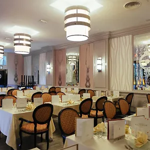 Riu Palace Paradise Island (adults Only) Creek Village