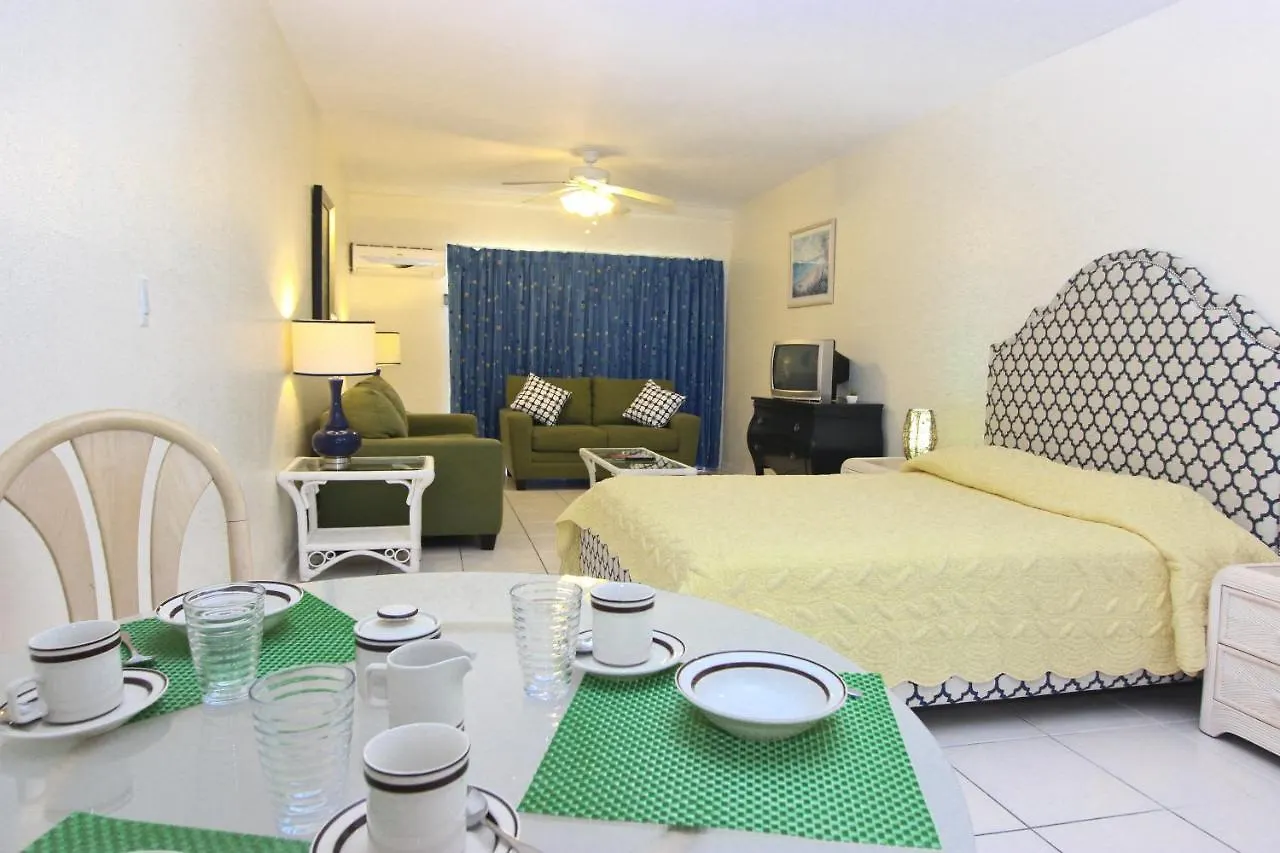 Ocean Reef Yacht Club & Resort Freeport 3*,